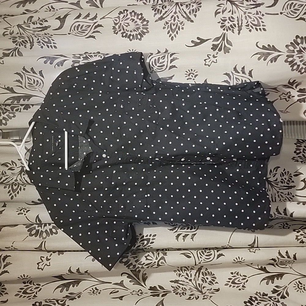 Tommy hilfiger navy white polka dot short sleeve button down shirt